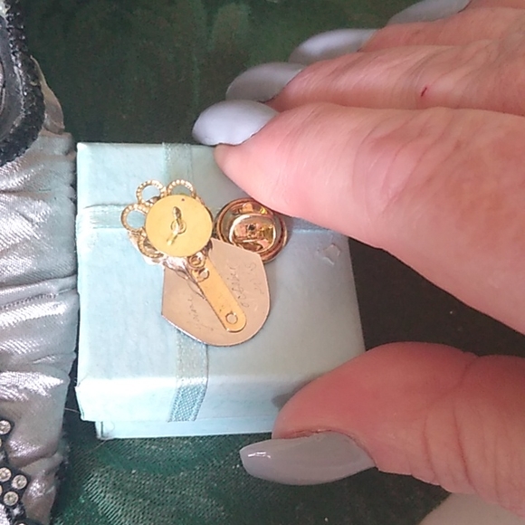 Blue Camouflage Angel Tac Pin - Picture 6 of 13